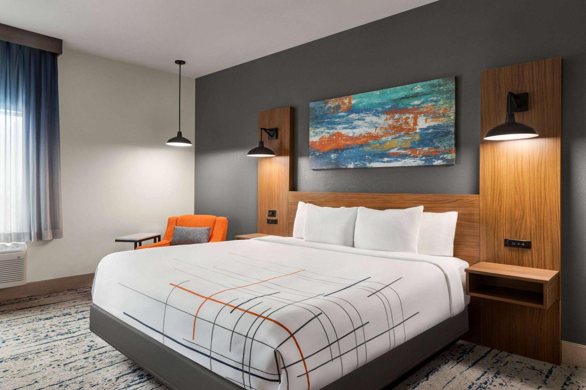 La Quinta Inn & Suites By Wyndham Austin South Exteriér fotografie